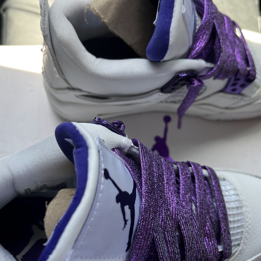 Jordan 4 Retro White and Metallic Purple - Picture 3 of 8